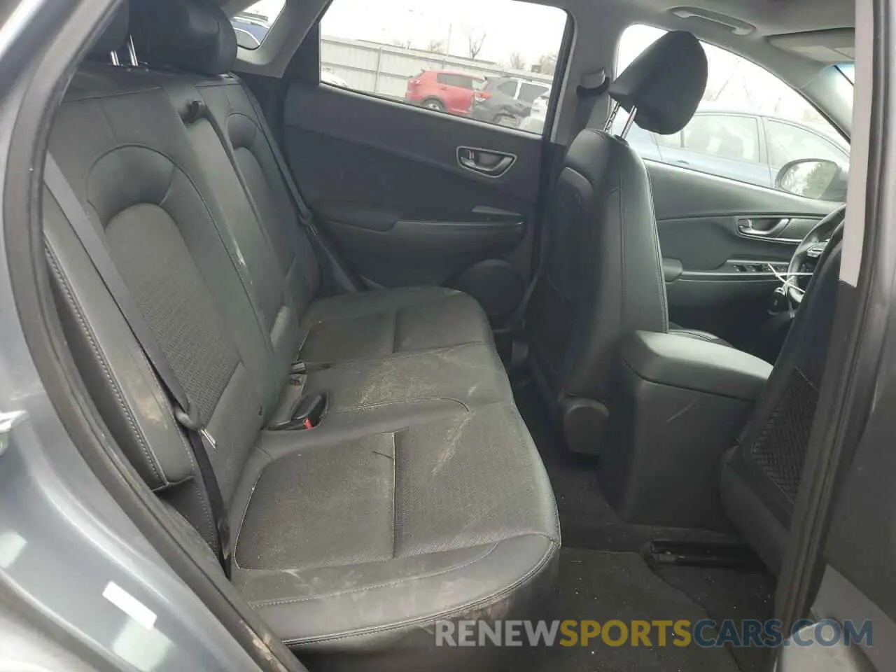 11 Photograph of a damaged car KM8K33AG9KU044664 HYUNDAI KONA 2019