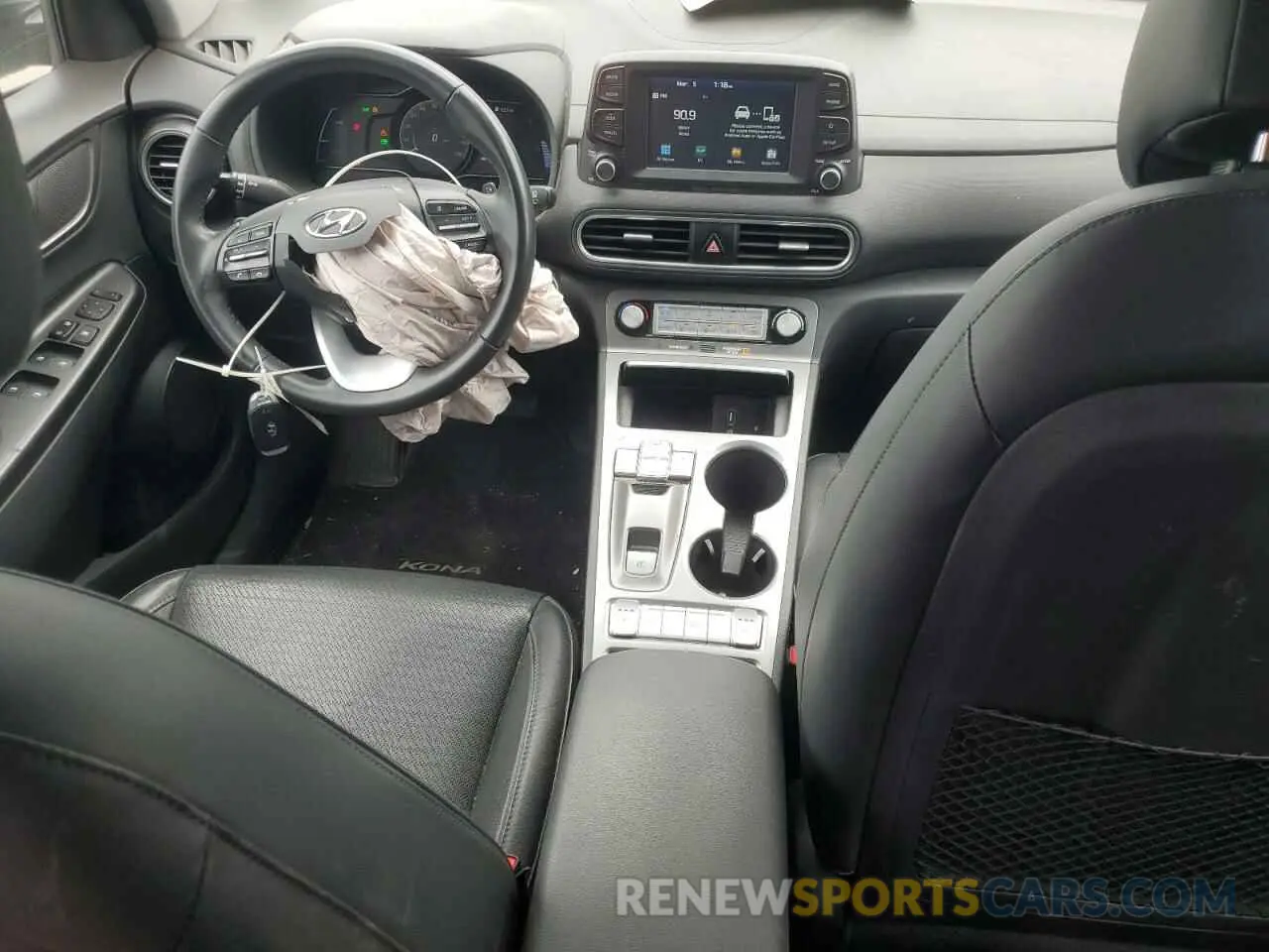 8 Photograph of a damaged car KM8K33AG9KU044664 HYUNDAI KONA 2019