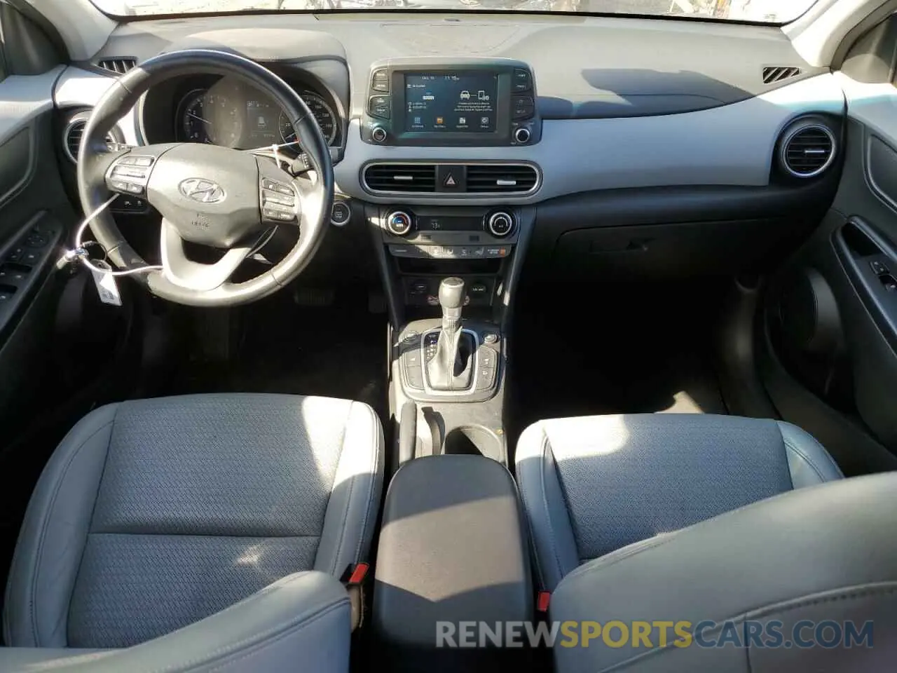 8 Photograph of a damaged car KM8K3CA58KU380742 HYUNDAI KONA 2019
