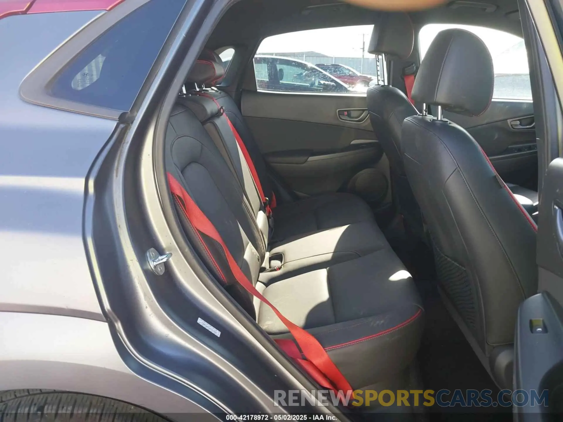 8 Photograph of a damaged car KM8K53A51KU313667 HYUNDAI KONA 2019