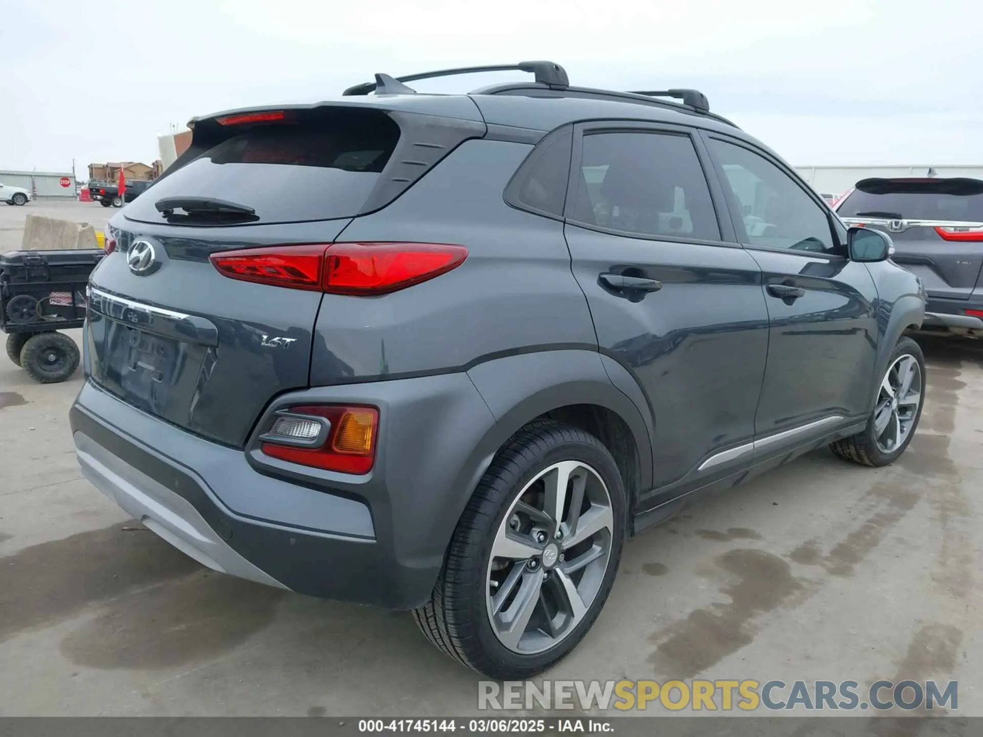 4 Photograph of a damaged car KM8K53A52KU382562 HYUNDAI KONA 2019