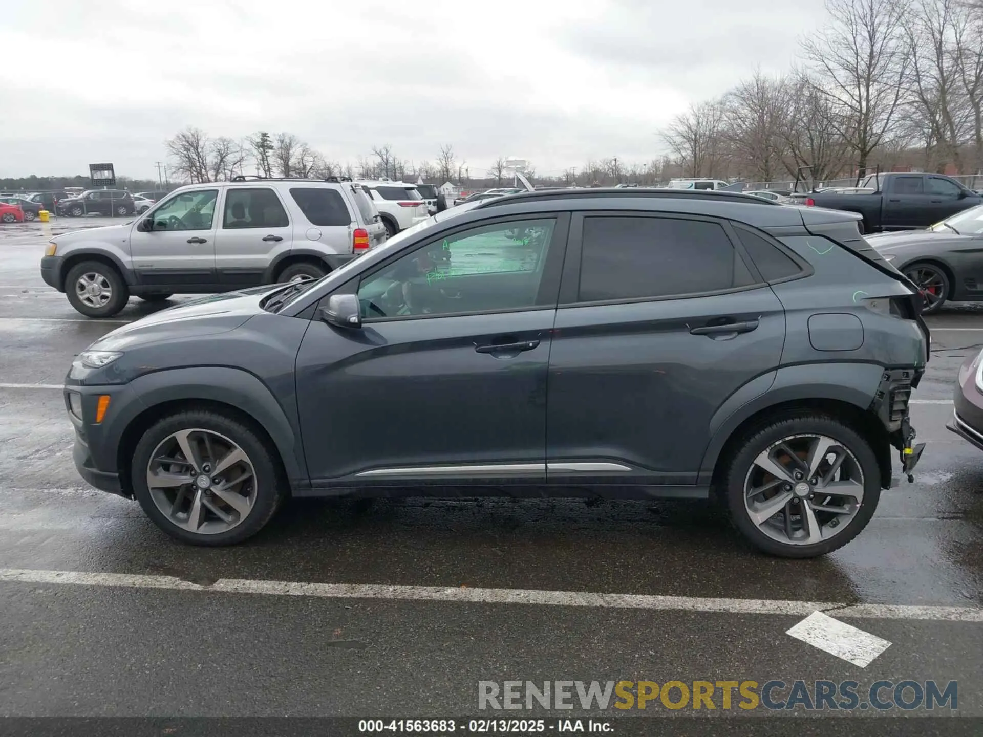 14 Photograph of a damaged car KM8K53A56KU369667 HYUNDAI KONA 2019
