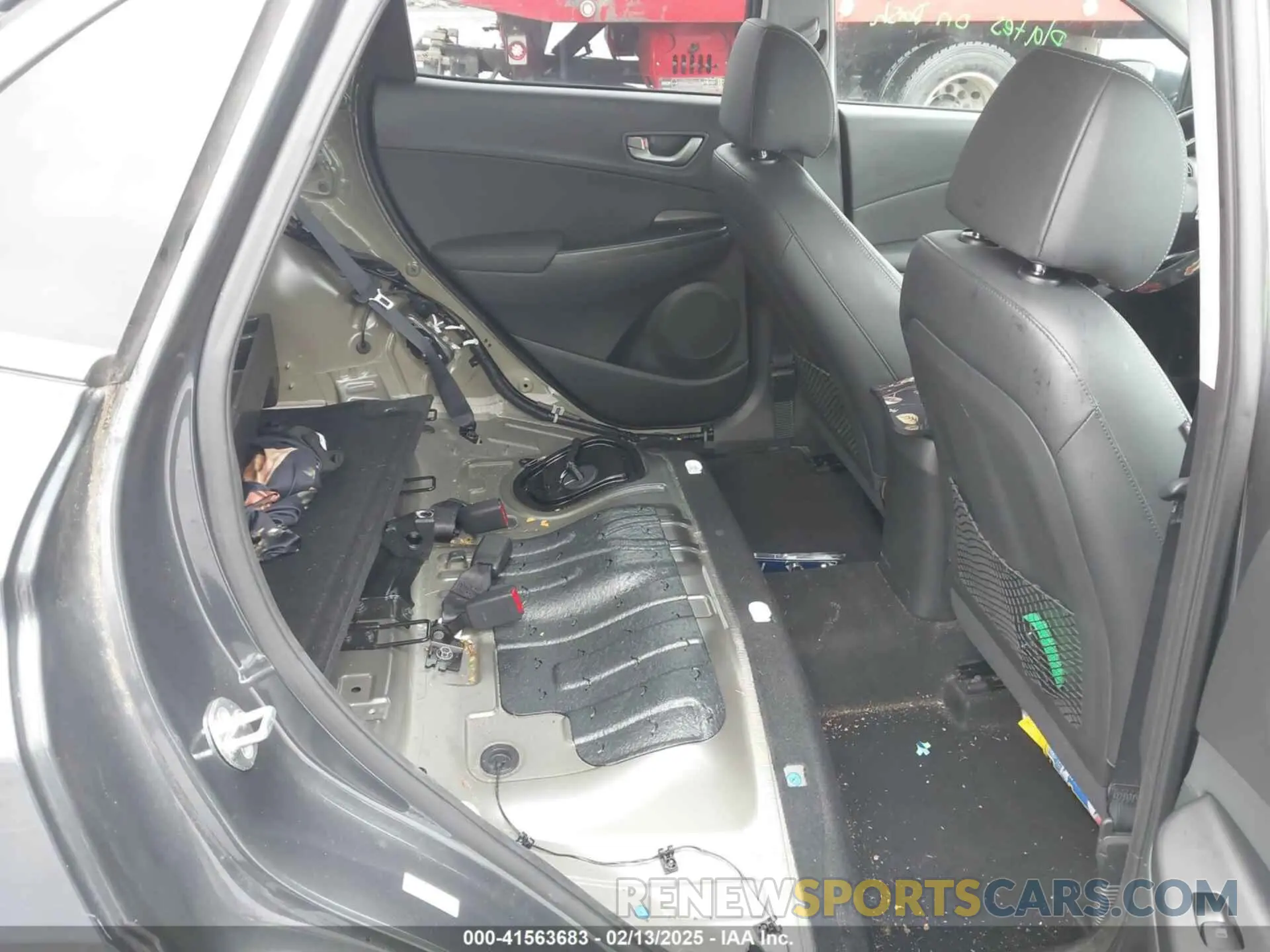 8 Photograph of a damaged car KM8K53A56KU369667 HYUNDAI KONA 2019