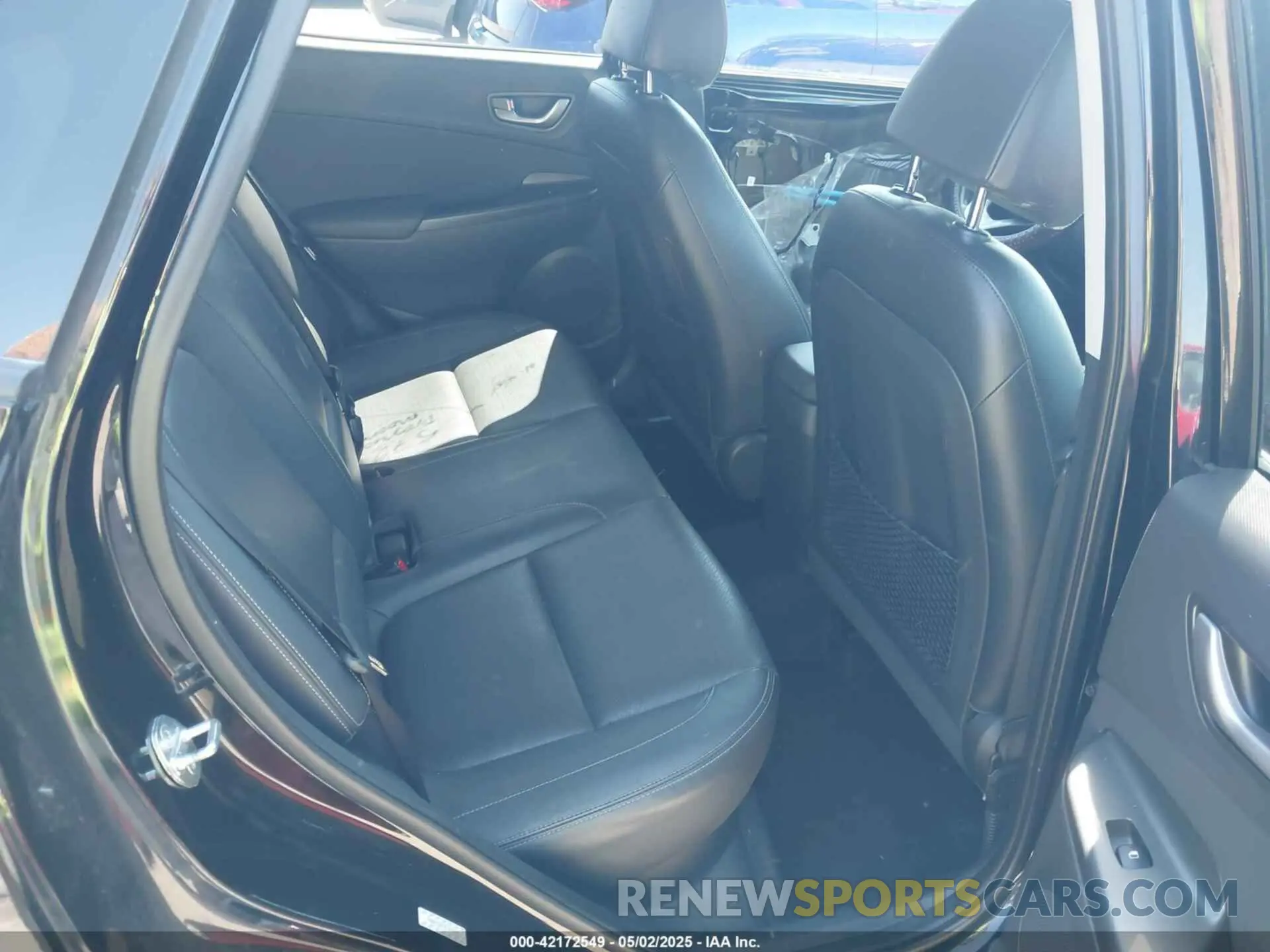 8 Photograph of a damaged car KM8K53A57KU379883 HYUNDAI KONA 2019