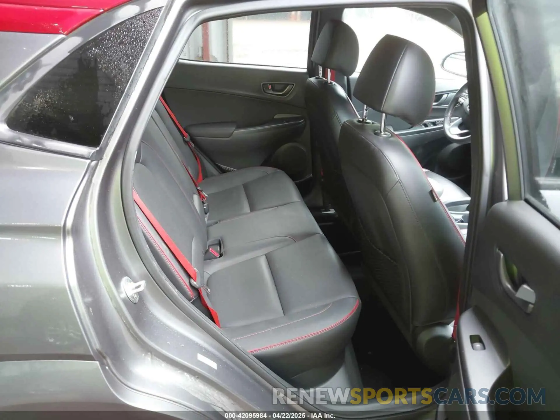 8 Photograph of a damaged car KM8K53A5XKU303722 HYUNDAI KONA 2019
