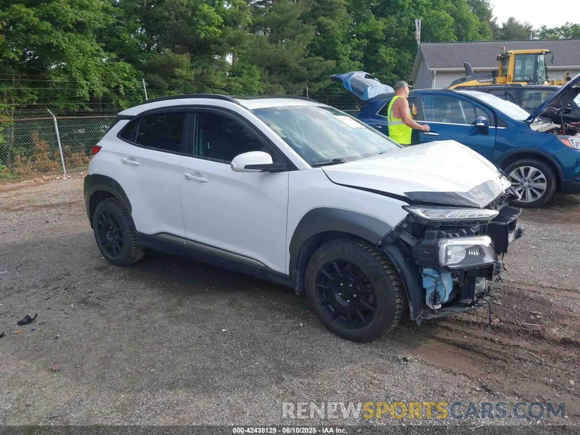 1 Photograph of a damaged car KM8K5CA51KU272554 HYUNDAI KONA 2019