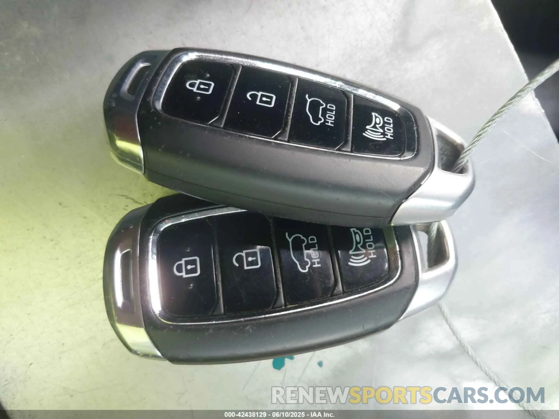 11 Photograph of a damaged car KM8K5CA51KU272554 HYUNDAI KONA 2019
