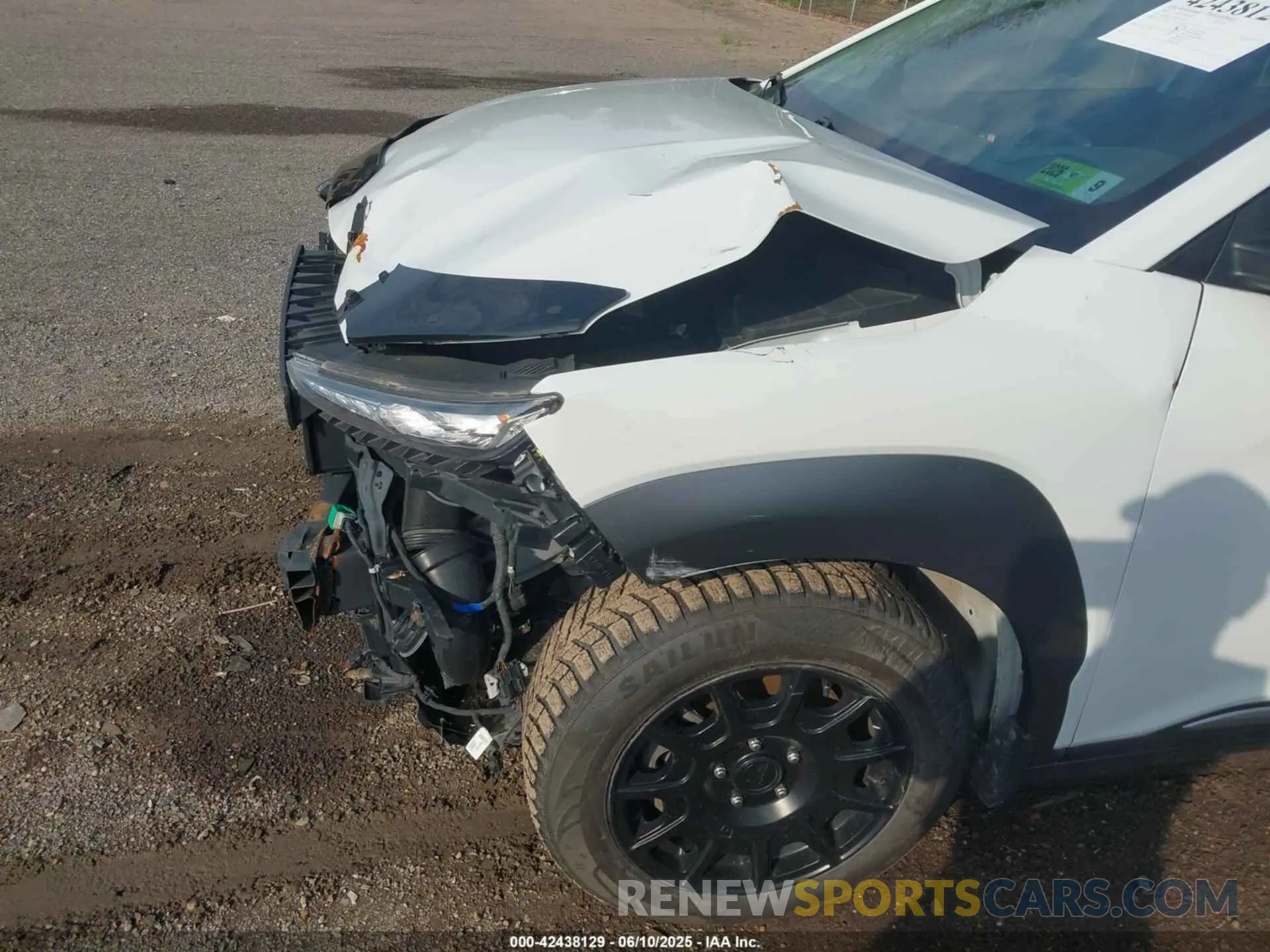 18 Photograph of a damaged car KM8K5CA51KU272554 HYUNDAI KONA 2019