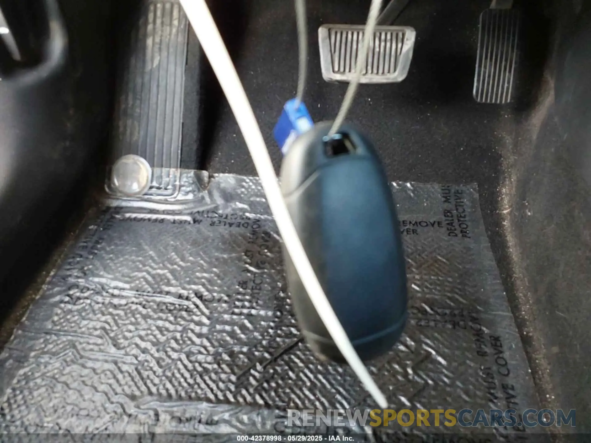 11 Photograph of a damaged car KM8K62AA0KU253871 HYUNDAI KONA 2019