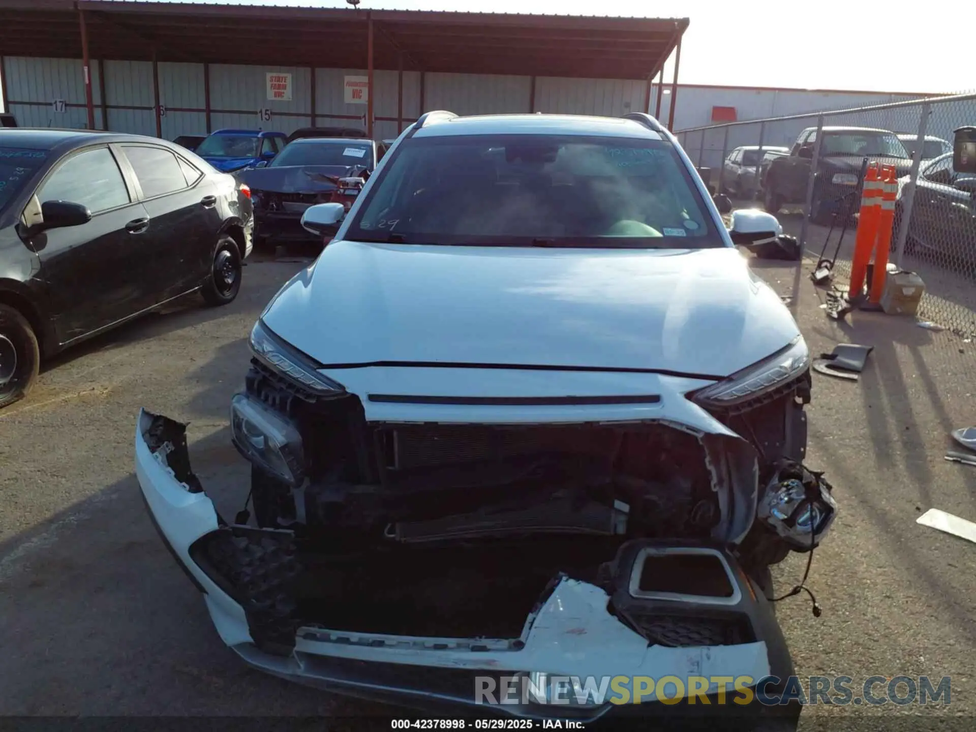 12 Photograph of a damaged car KM8K62AA0KU253871 HYUNDAI KONA 2019