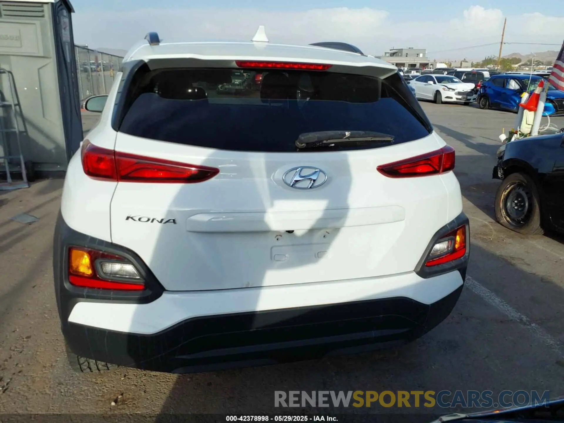 16 Photograph of a damaged car KM8K62AA0KU253871 HYUNDAI KONA 2019