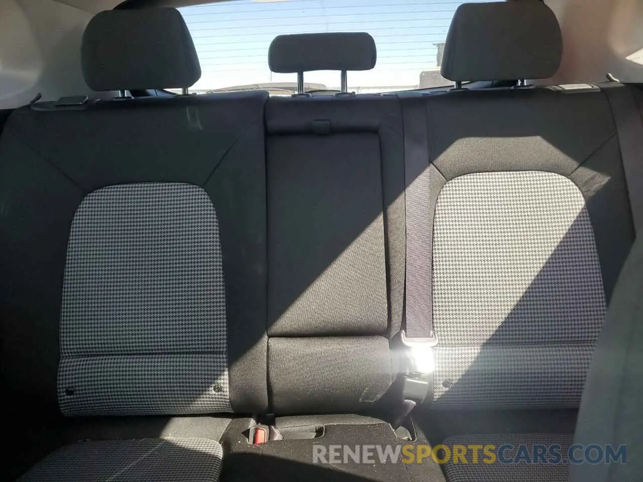 10 Photograph of a damaged car KM8K62AA1KU373176 HYUNDAI KONA 2019