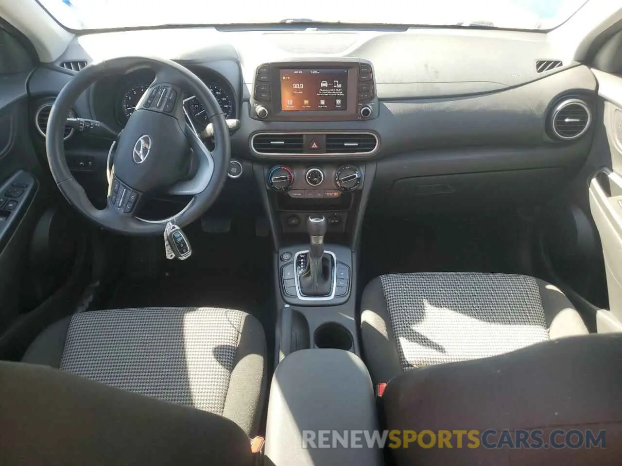8 Photograph of a damaged car KM8K62AA1KU373176 HYUNDAI KONA 2019