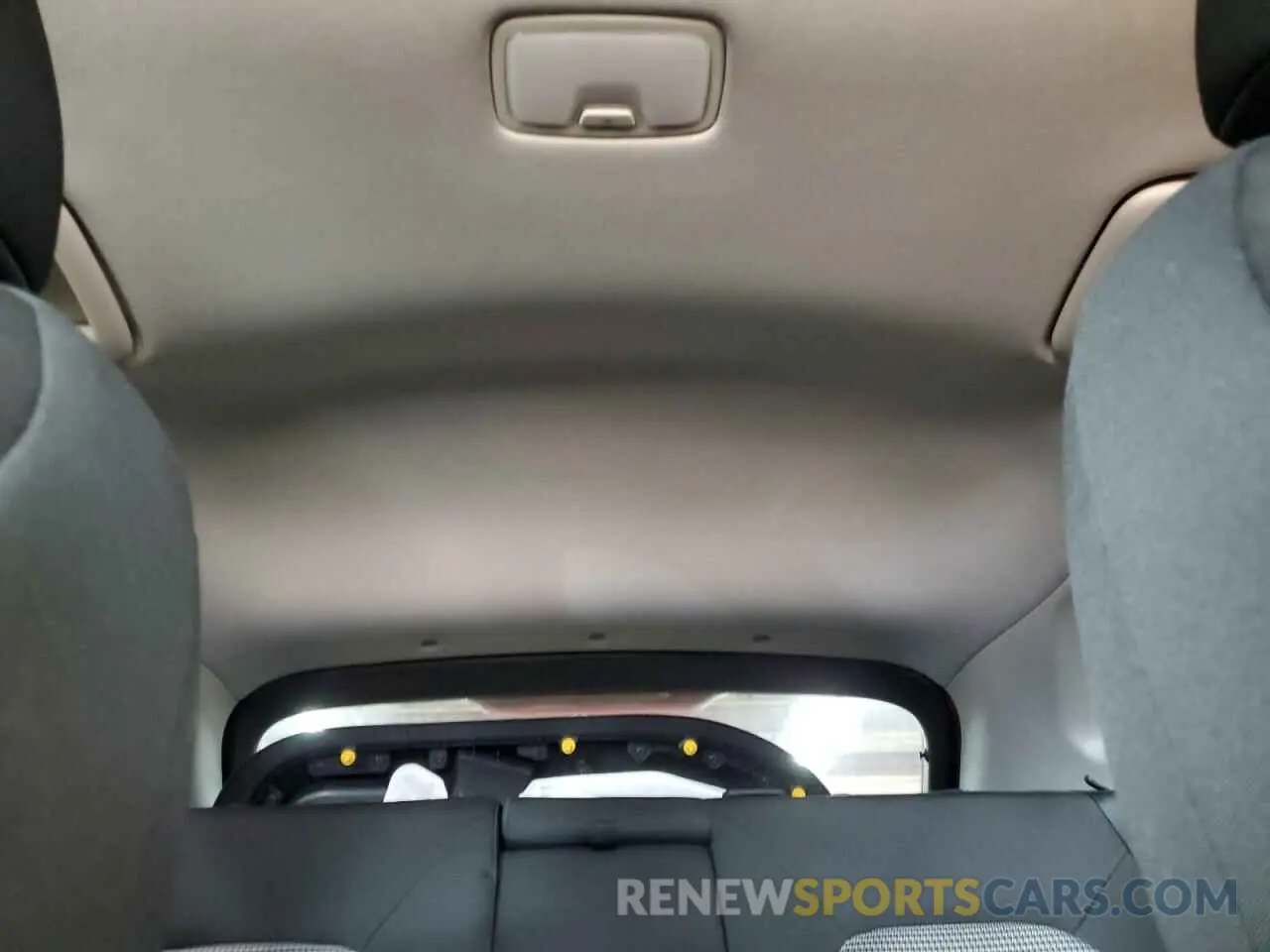10 Photograph of a damaged car KM8K62AA2KU253712 HYUNDAI KONA 2019