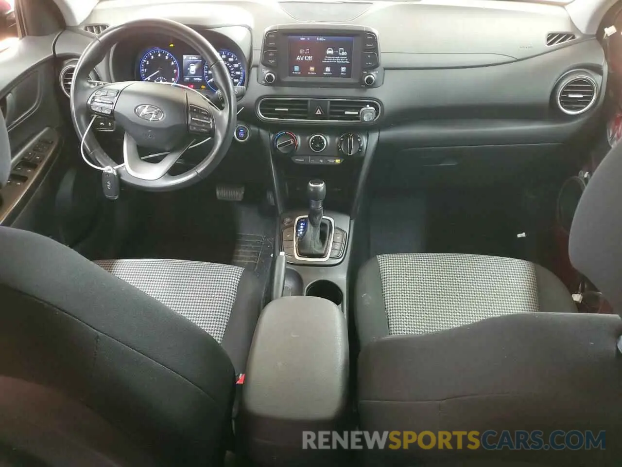 8 Photograph of a damaged car KM8K62AA2KU253712 HYUNDAI KONA 2019