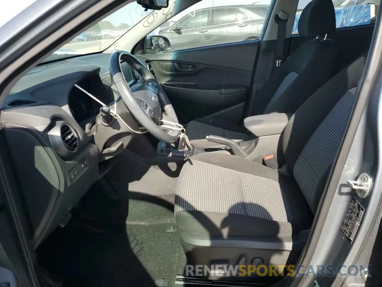 7 Photograph of a damaged car KM8K62AA3KU250348 HYUNDAI KONA 2019