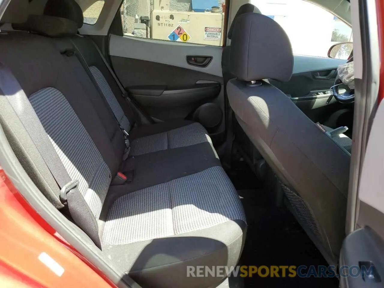 11 Photograph of a damaged car KM8K62AA5KU247936 HYUNDAI KONA 2019