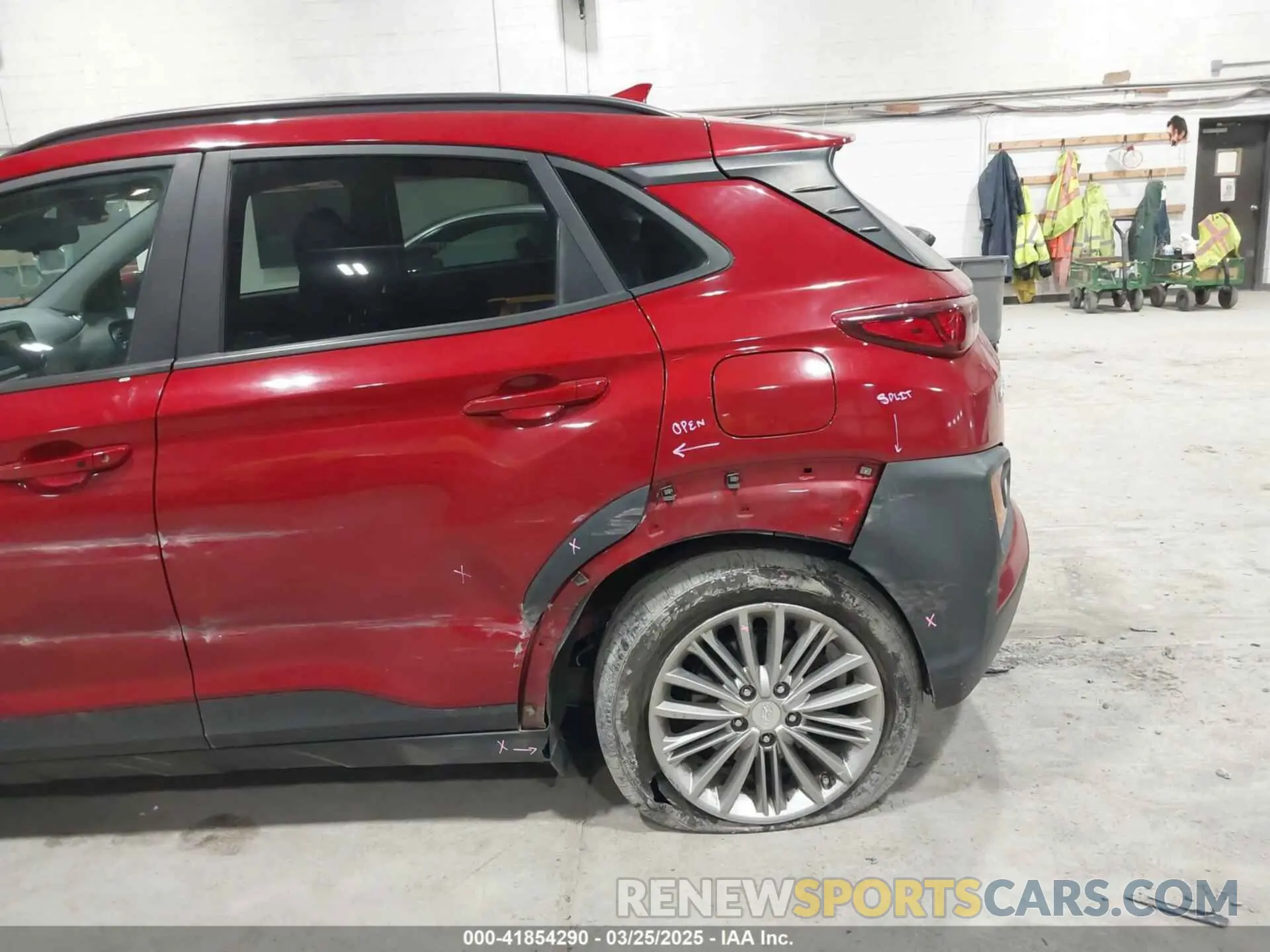 19 Photograph of a damaged car KM8K6CAA1KU383468 HYUNDAI KONA 2019