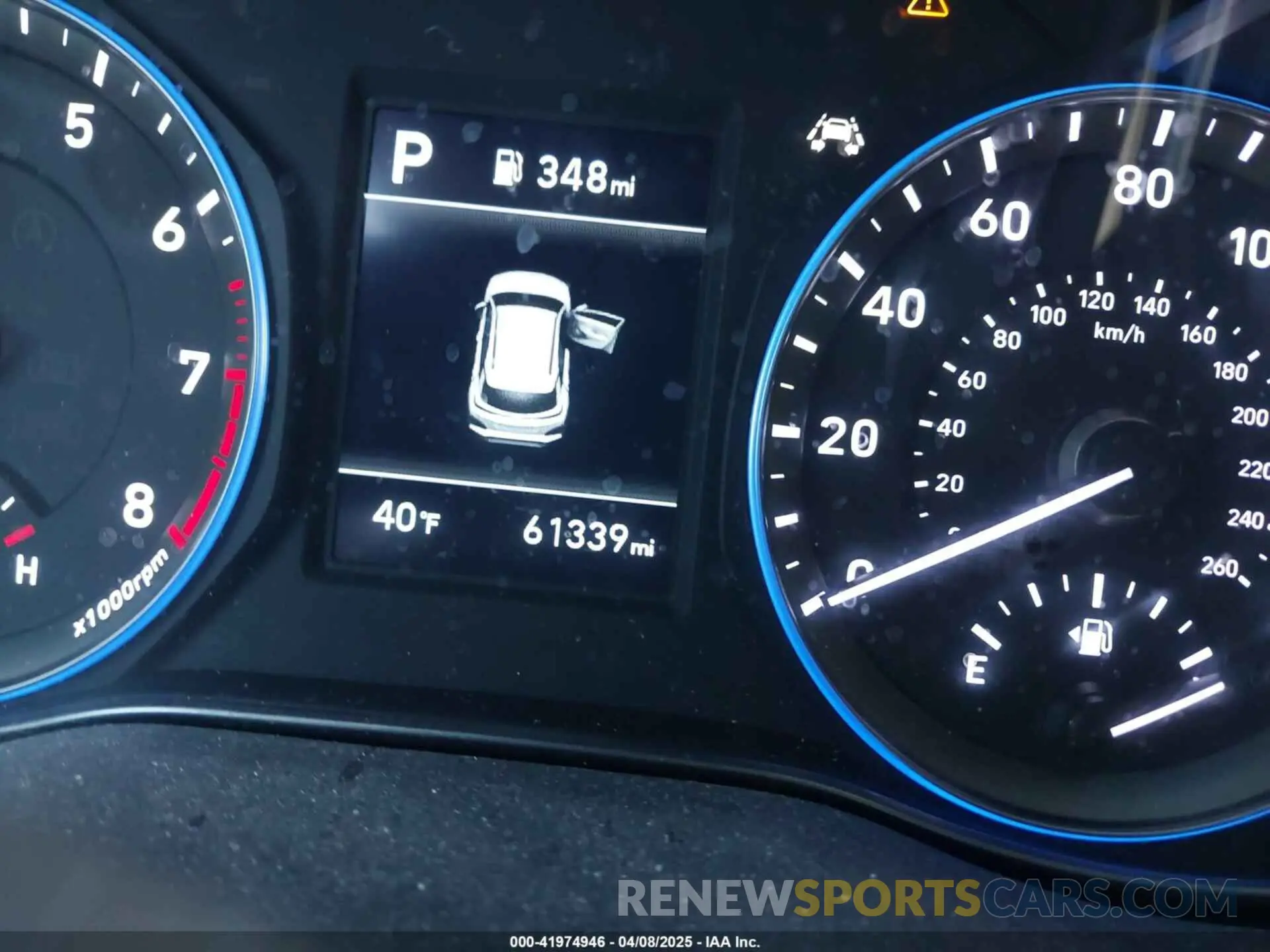 16 Photograph of a damaged car KM8K6CAA4KU255600 HYUNDAI KONA 2019