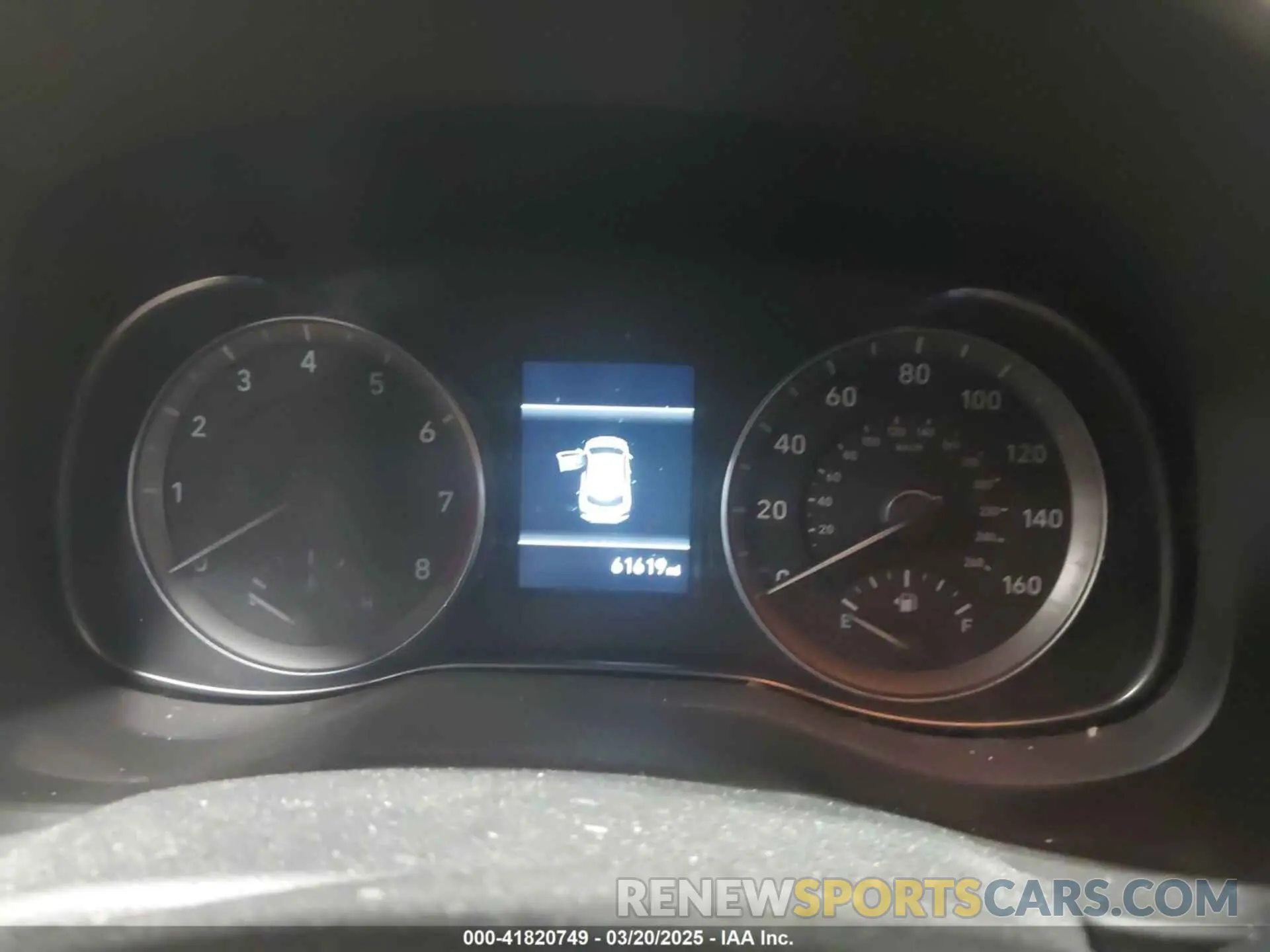 7 Photograph of a damaged car KM8K6CAA4KU382976 HYUNDAI KONA 2019