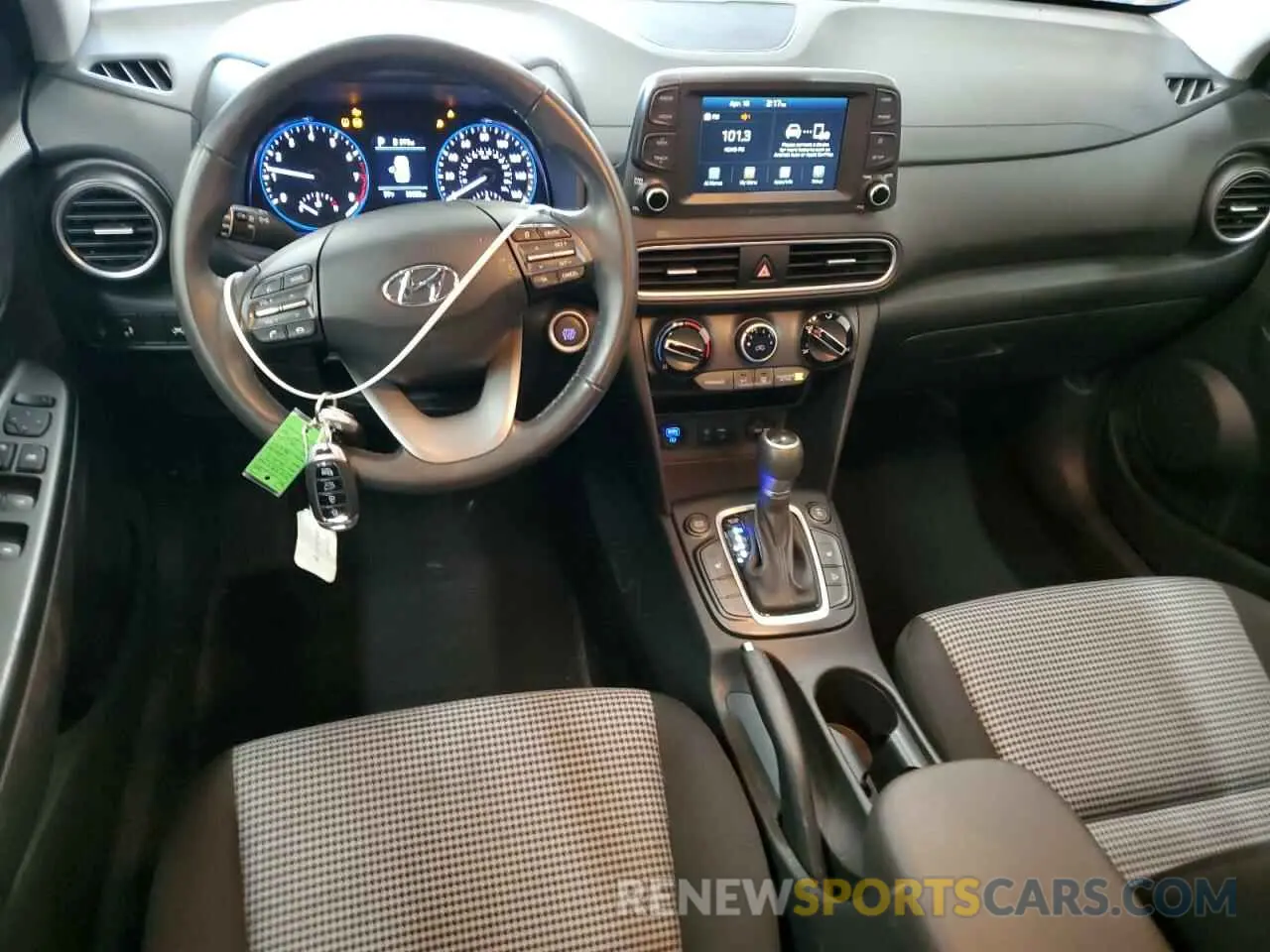 8 Photograph of a damaged car KM8K6CAA6KU255162 HYUNDAI KONA 2019