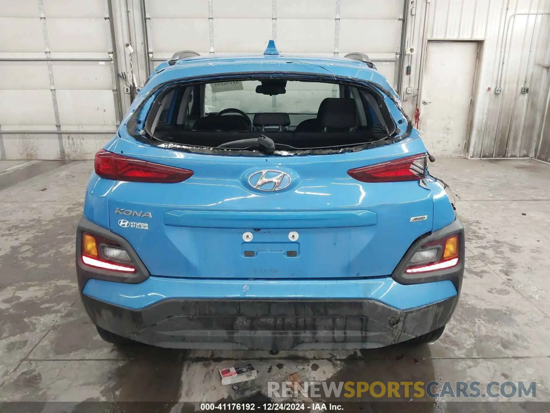 17 Photograph of a damaged car KM8K6CAA6KU359294 HYUNDAI KONA 2019