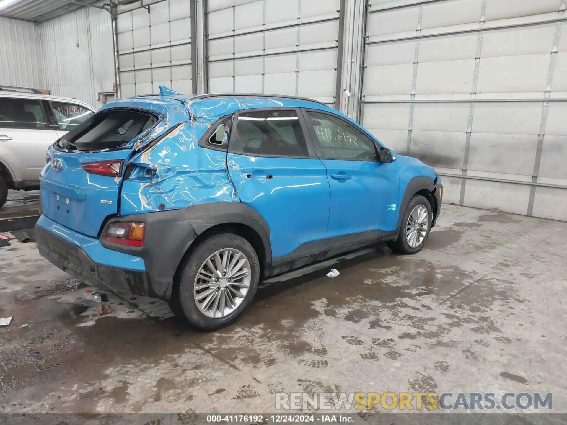 4 Photograph of a damaged car KM8K6CAA6KU359294 HYUNDAI KONA 2019