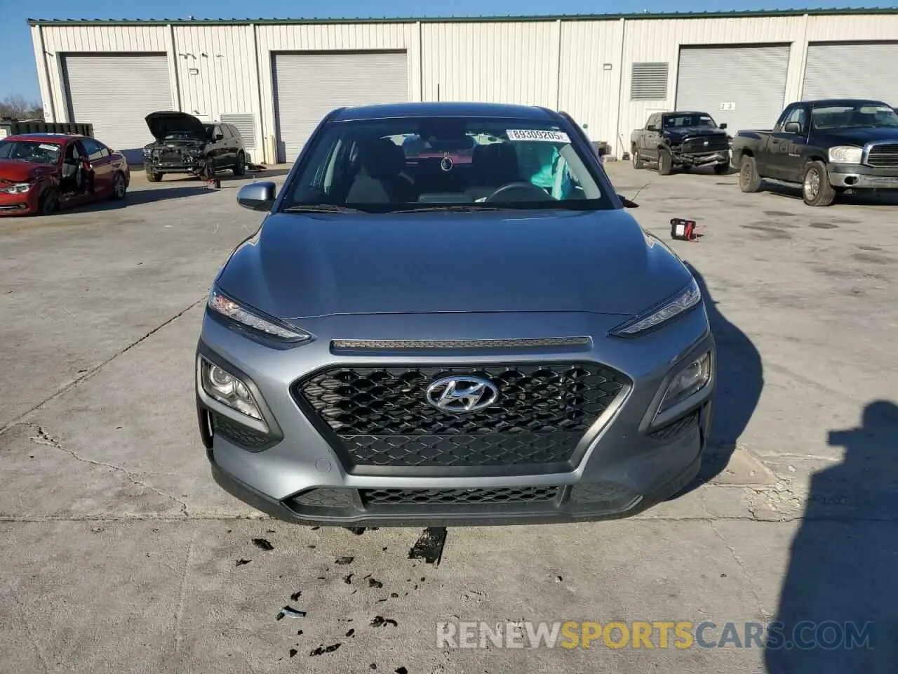 5 Photograph of a damaged car KM8K12AA0LU427258 HYUNDAI KONA 2020
