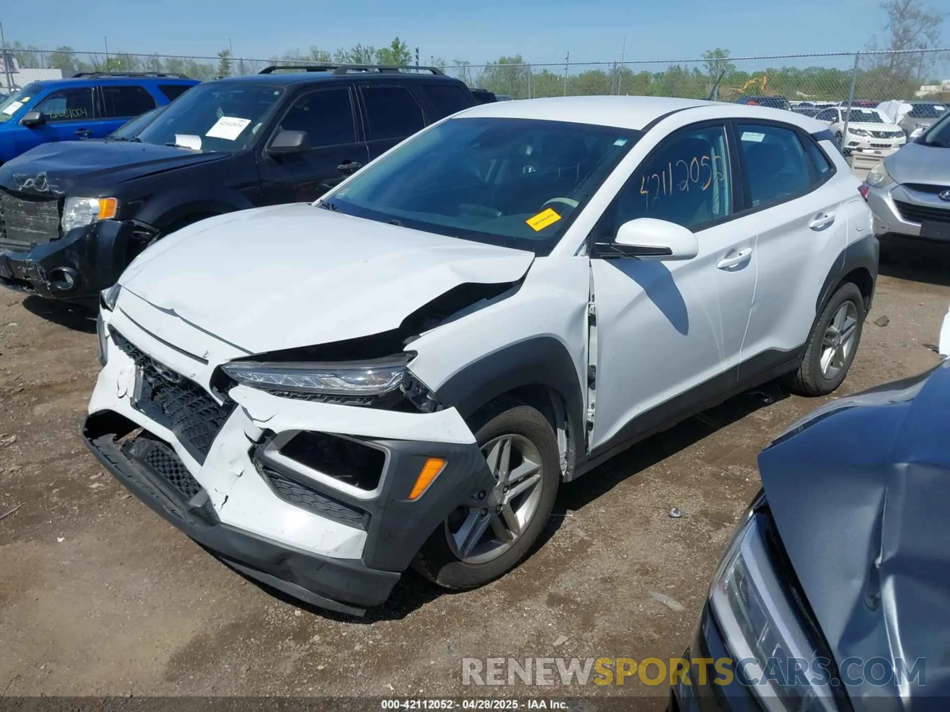 2 Photograph of a damaged car KM8K12AA1LU454338 HYUNDAI KONA 2020