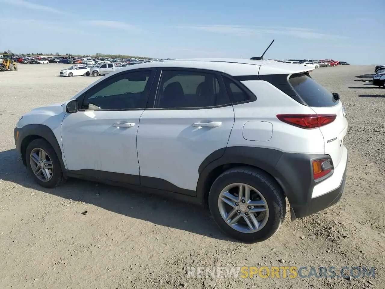 2 Photograph of a damaged car KM8K12AA1LU561423 HYUNDAI KONA 2020