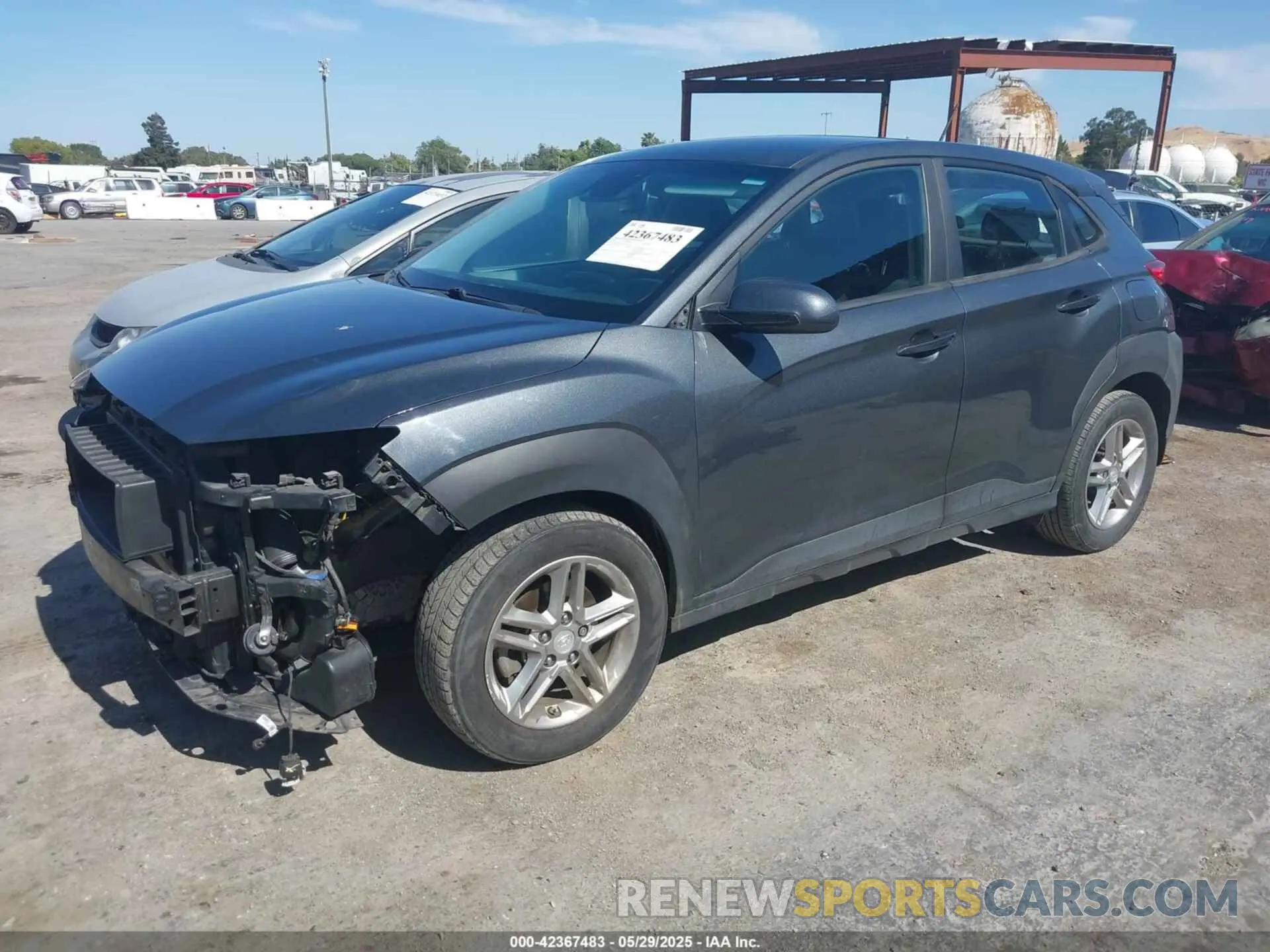 2 Photograph of a damaged car KM8K12AA1LU566802 HYUNDAI KONA 2020
