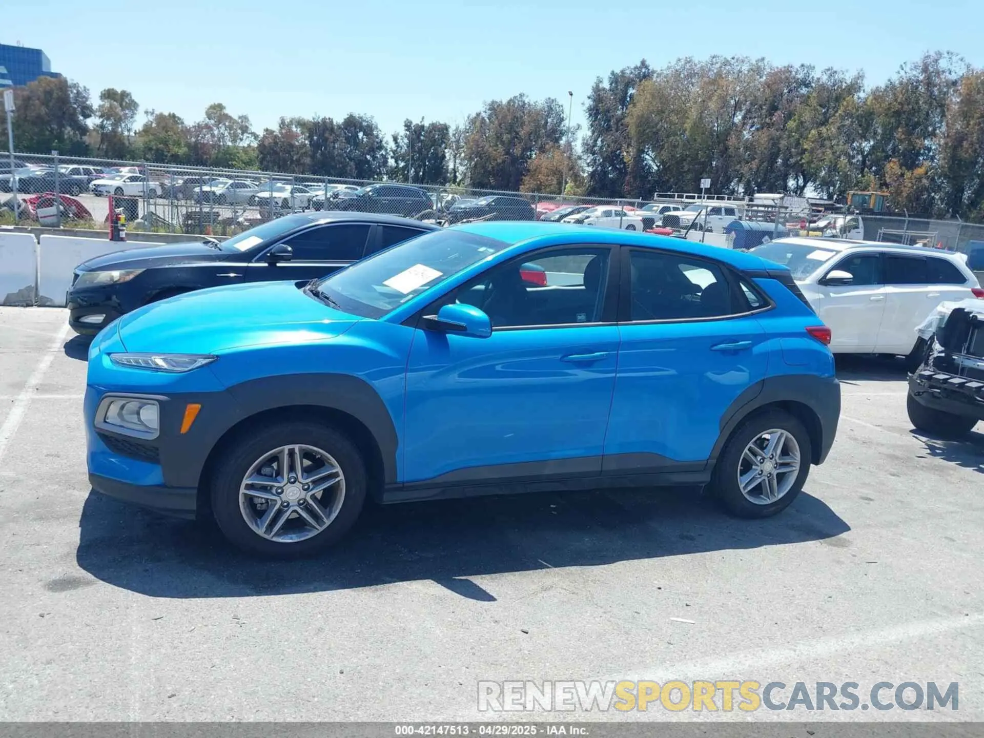 14 Photograph of a damaged car KM8K12AA3LU479208 HYUNDAI KONA 2020