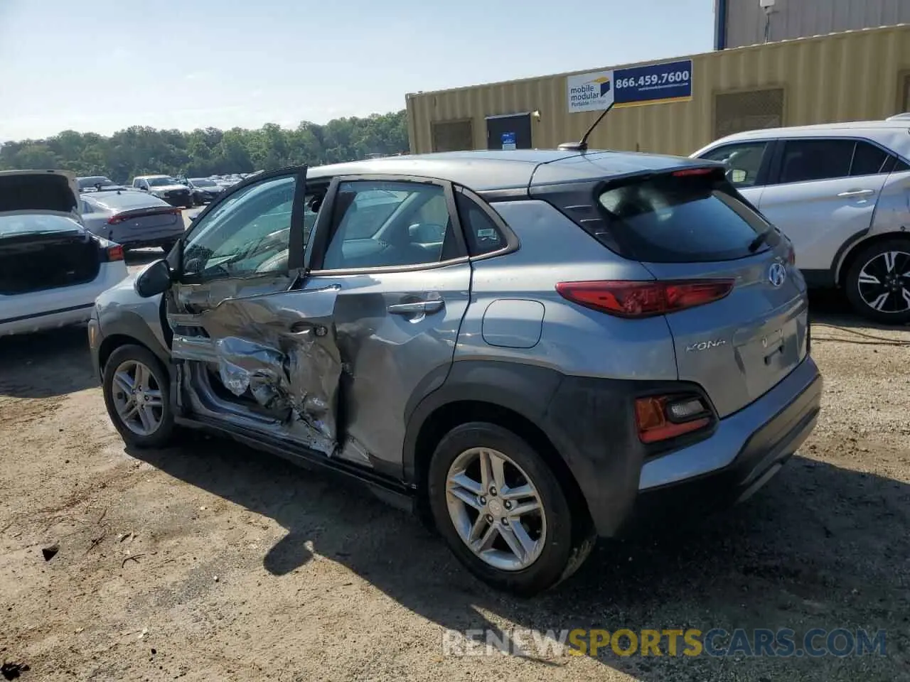 2 Photograph of a damaged car KM8K12AA4LU443673 HYUNDAI KONA 2020