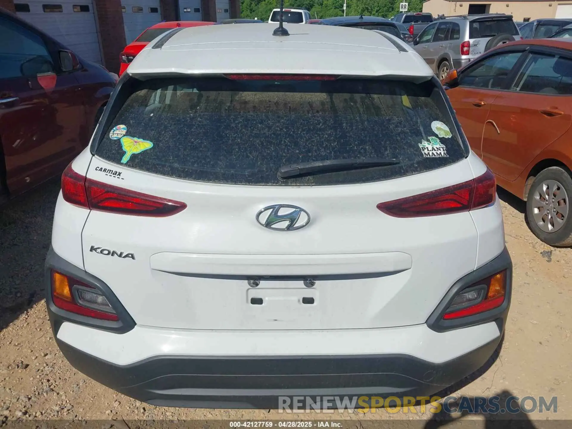 16 Photograph of a damaged car KM8K12AA5LU480022 HYUNDAI KONA 2020