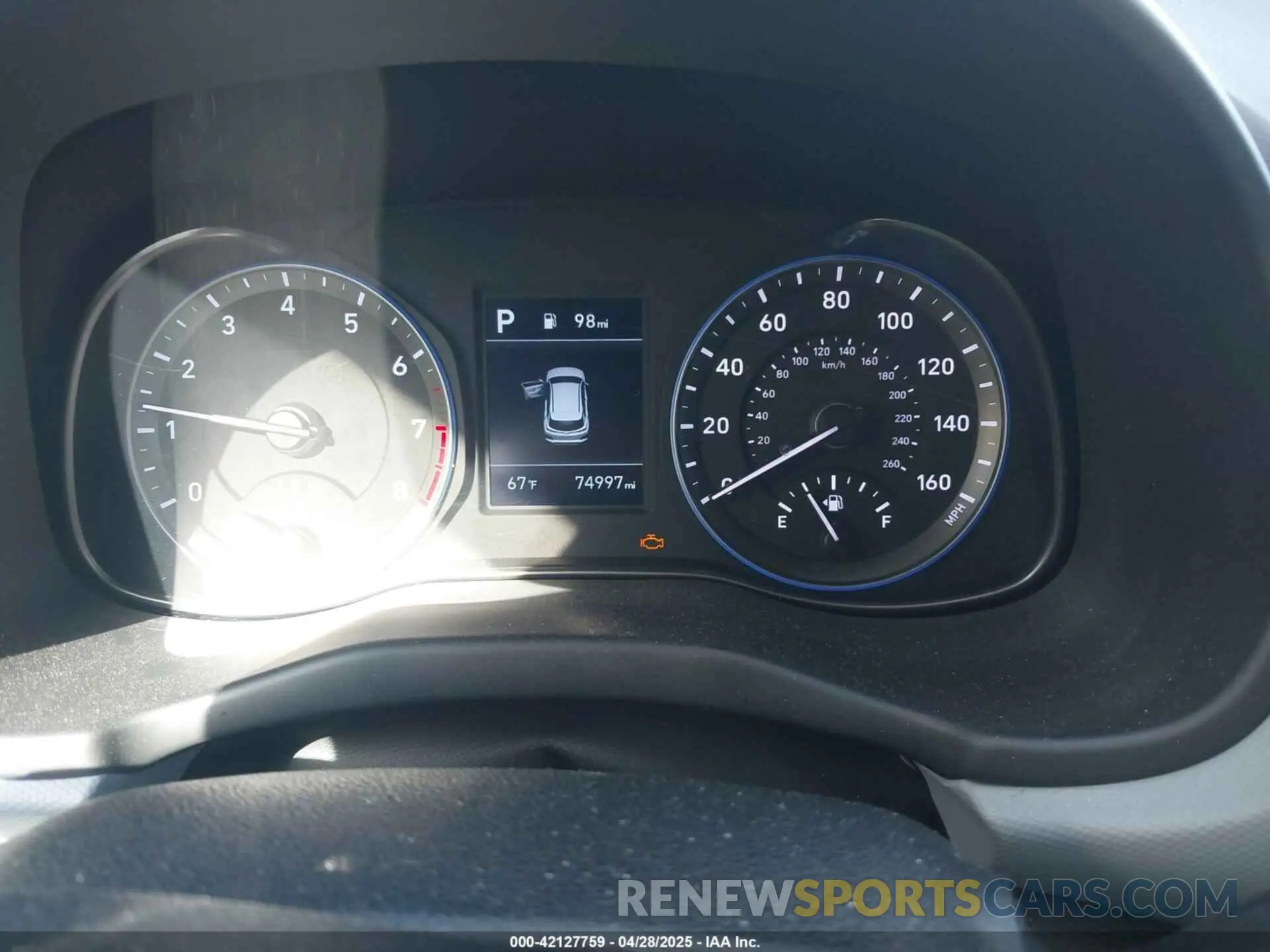 7 Photograph of a damaged car KM8K12AA5LU480022 HYUNDAI KONA 2020