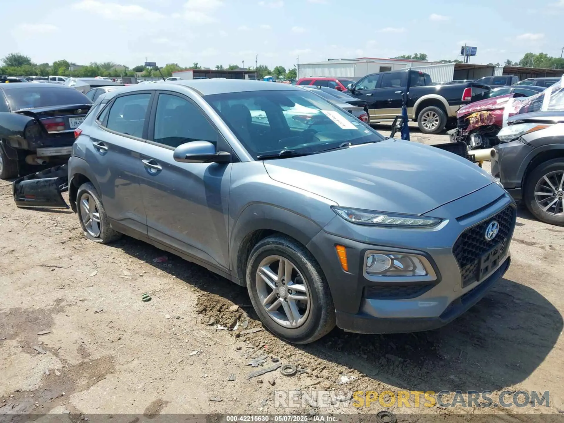 1 Photograph of a damaged car KM8K12AA8LU436094 HYUNDAI KONA 2020
