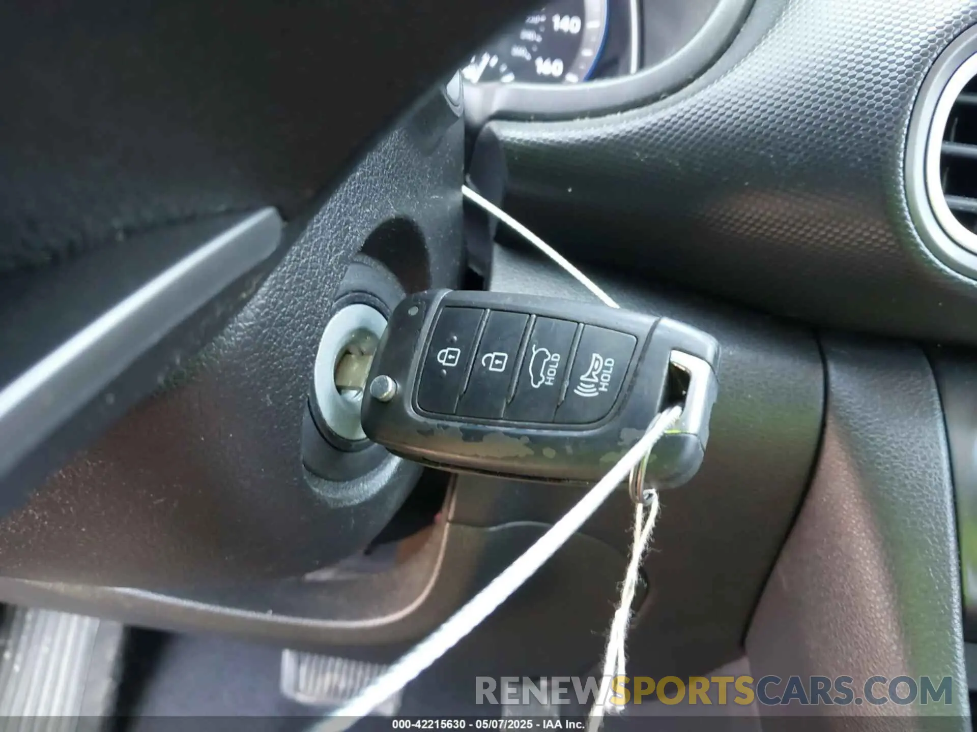 11 Photograph of a damaged car KM8K12AA8LU436094 HYUNDAI KONA 2020