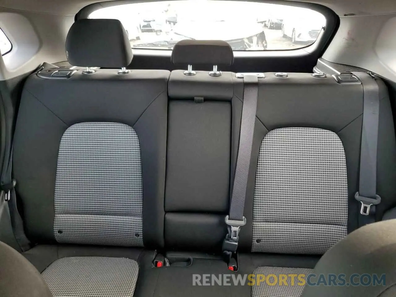10 Photograph of a damaged car KM8K12AA8LU559216 HYUNDAI KONA 2020