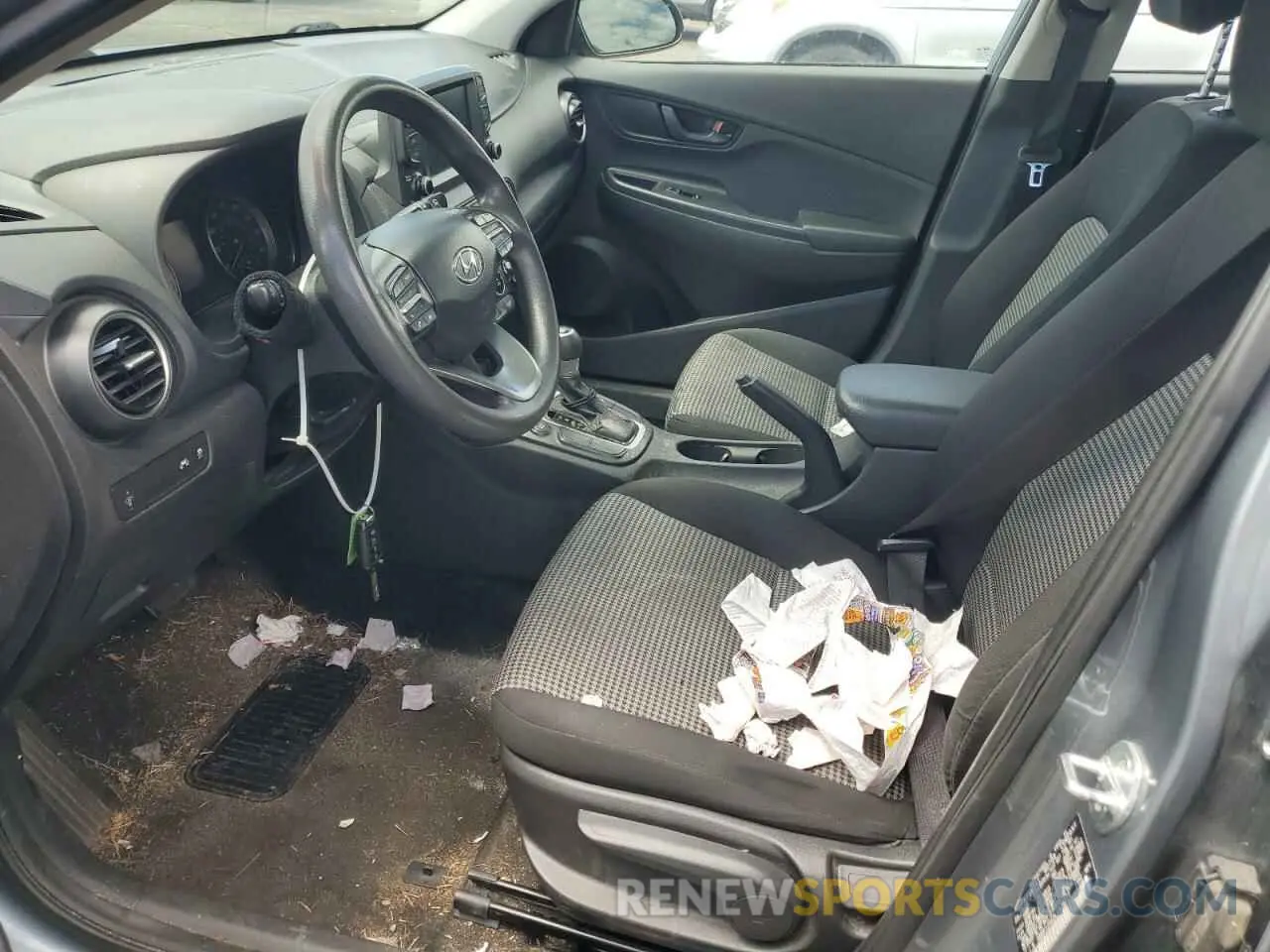 7 Photograph of a damaged car KM8K12AA9LU425816 HYUNDAI KONA 2020