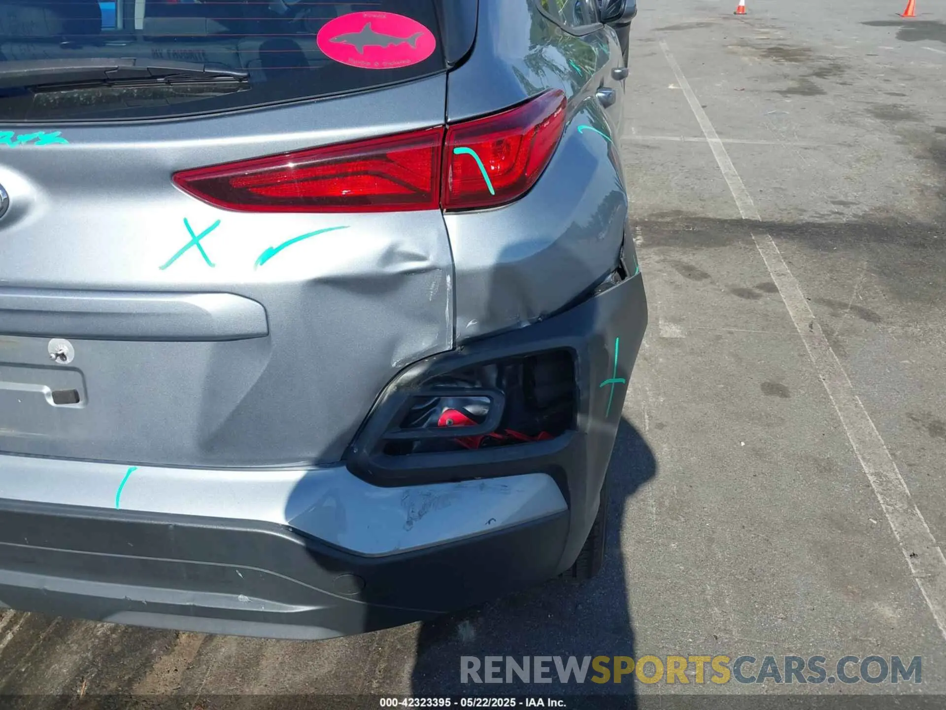 6 Photograph of a damaged car KM8K12AA9LU518187 HYUNDAI KONA 2020