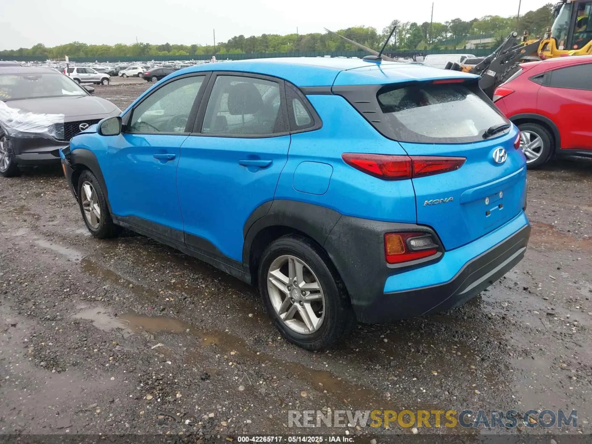3 Photograph of a damaged car KM8K12AAXLU445542 HYUNDAI KONA 2020
