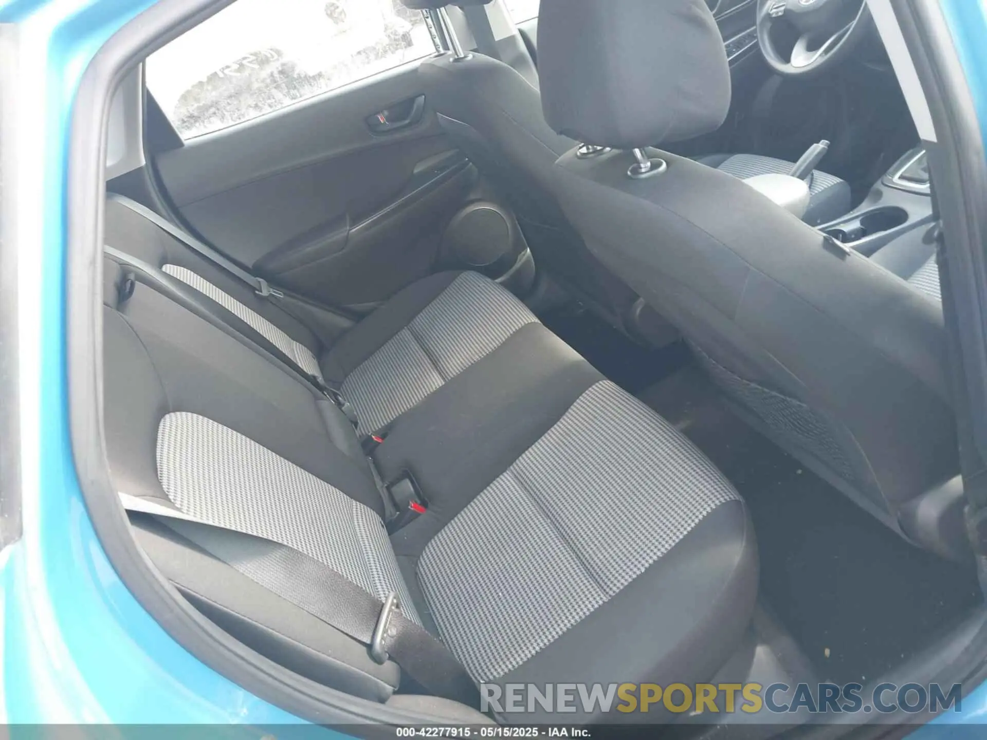 8 Photograph of a damaged car KM8K12AAXLU471672 HYUNDAI KONA 2020