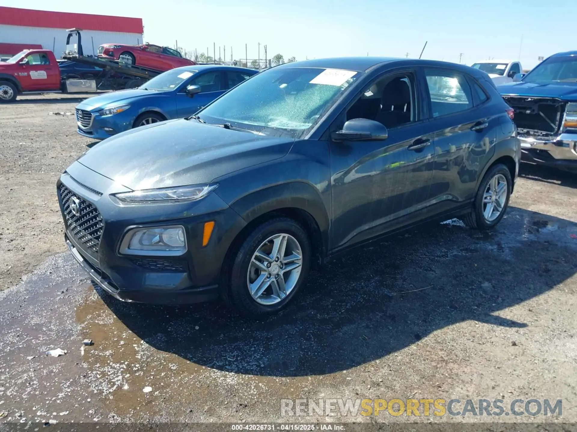 2 Photograph of a damaged car KM8K12AAXLU579435 HYUNDAI KONA 2020