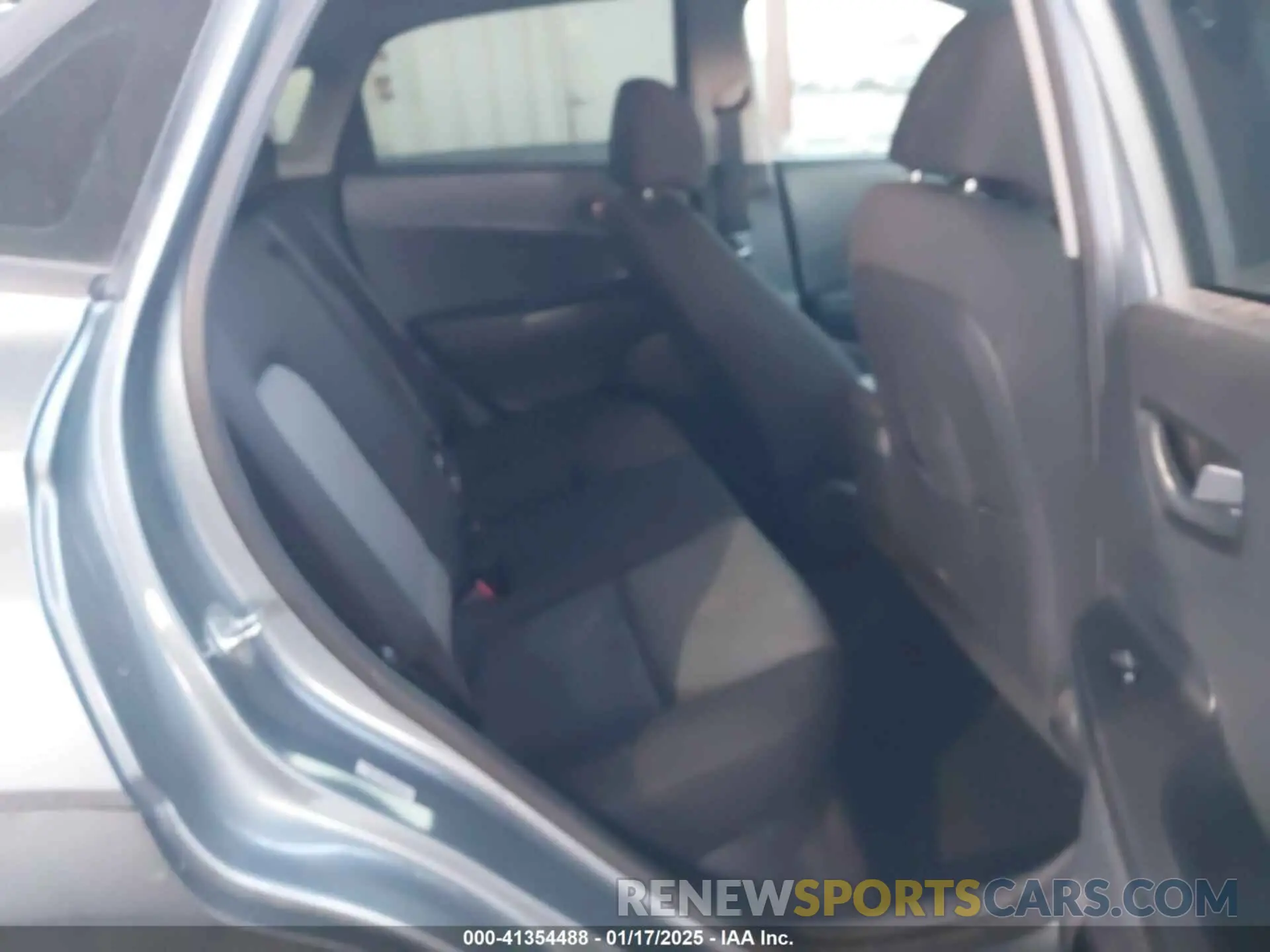 8 Photograph of a damaged car KM8K1CAA0LU474165 HYUNDAI KONA 2020