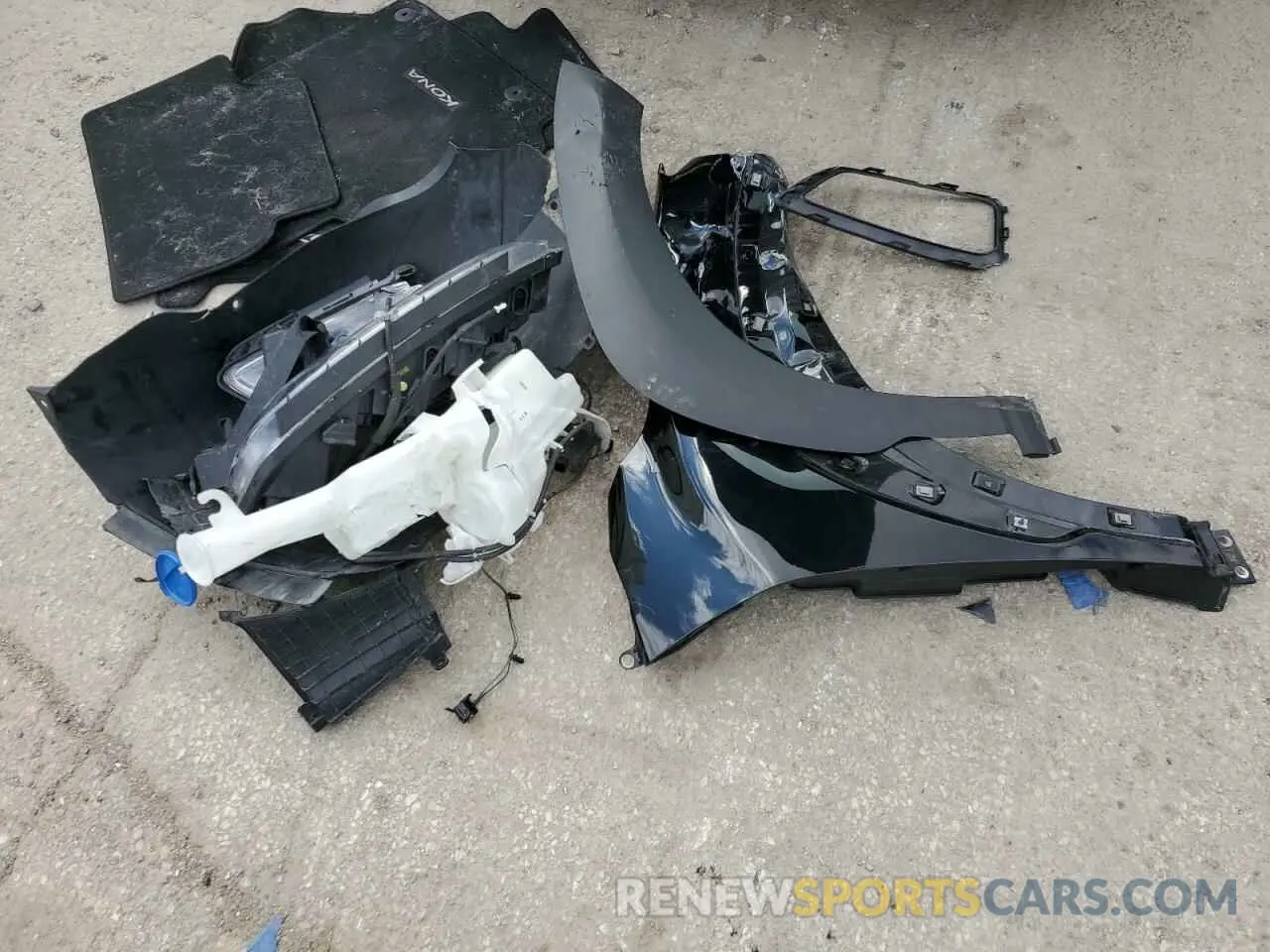 12 Photograph of a damaged car KM8K1CAA0LU492679 HYUNDAI KONA 2020