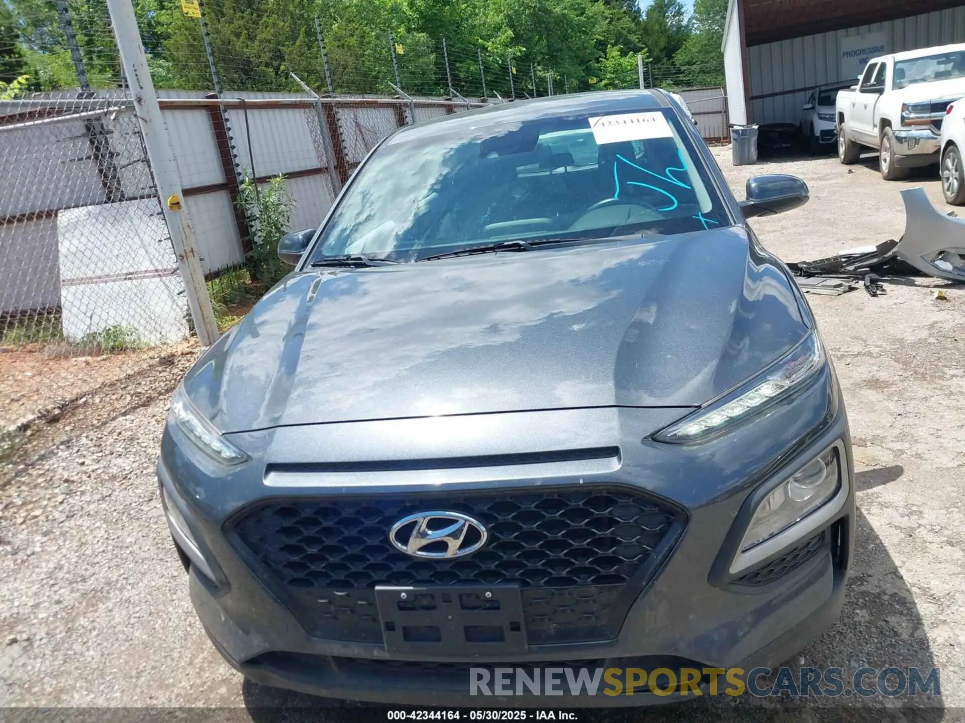 12 Photograph of a damaged car KM8K1CAA2LU415067 HYUNDAI KONA 2020