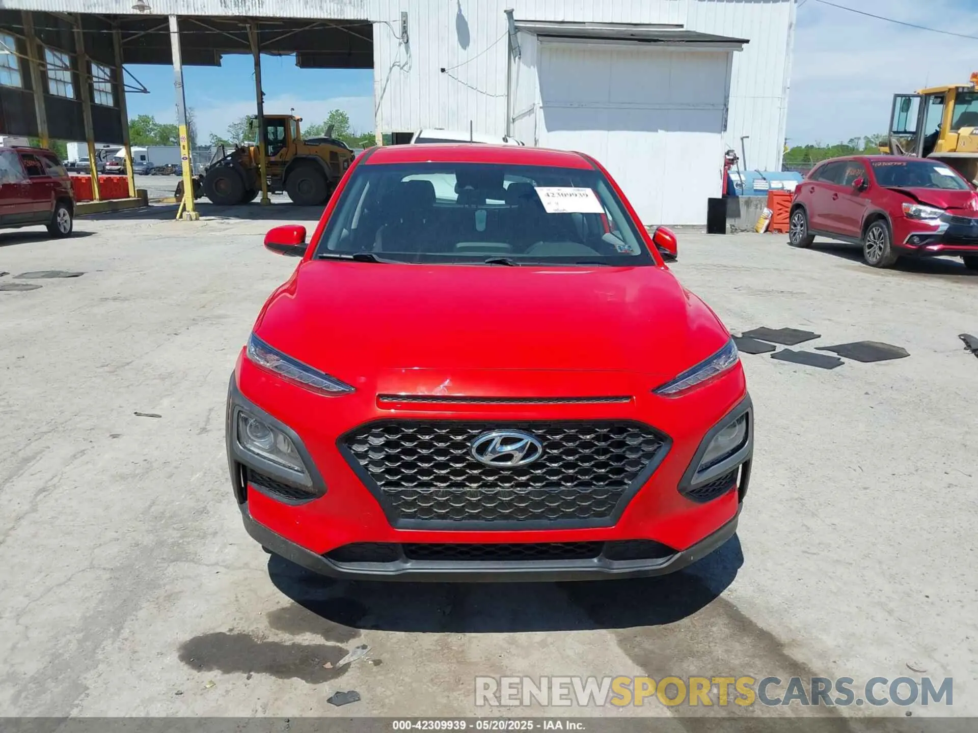 12 Photograph of a damaged car KM8K1CAA6LU486059 HYUNDAI KONA 2020