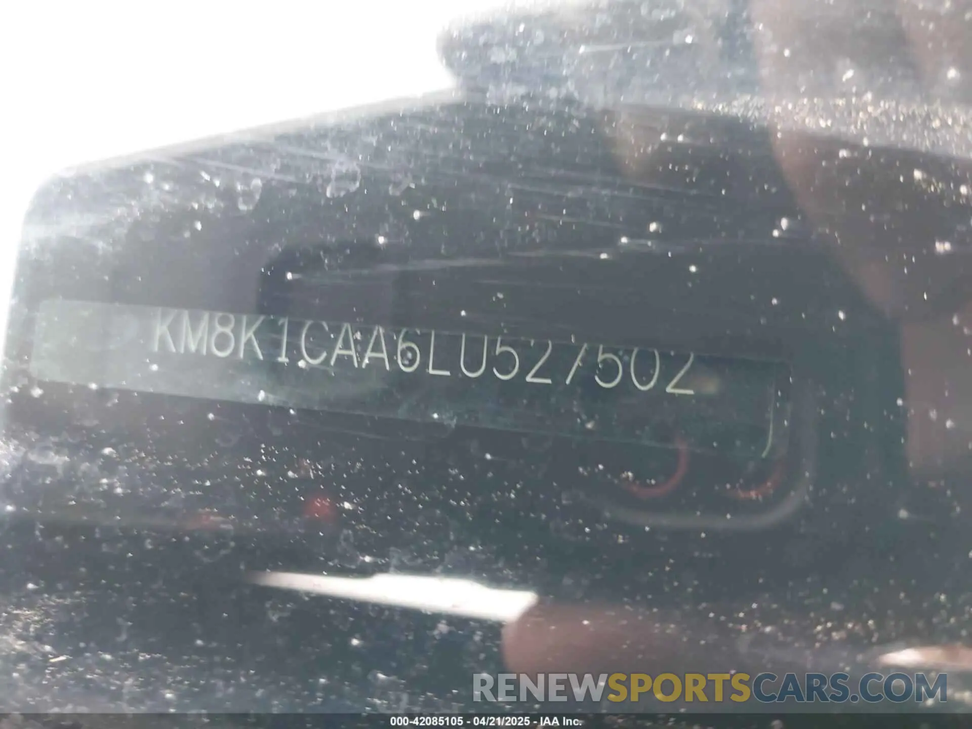 9 Photograph of a damaged car KM8K1CAA6LU527502 HYUNDAI KONA 2020