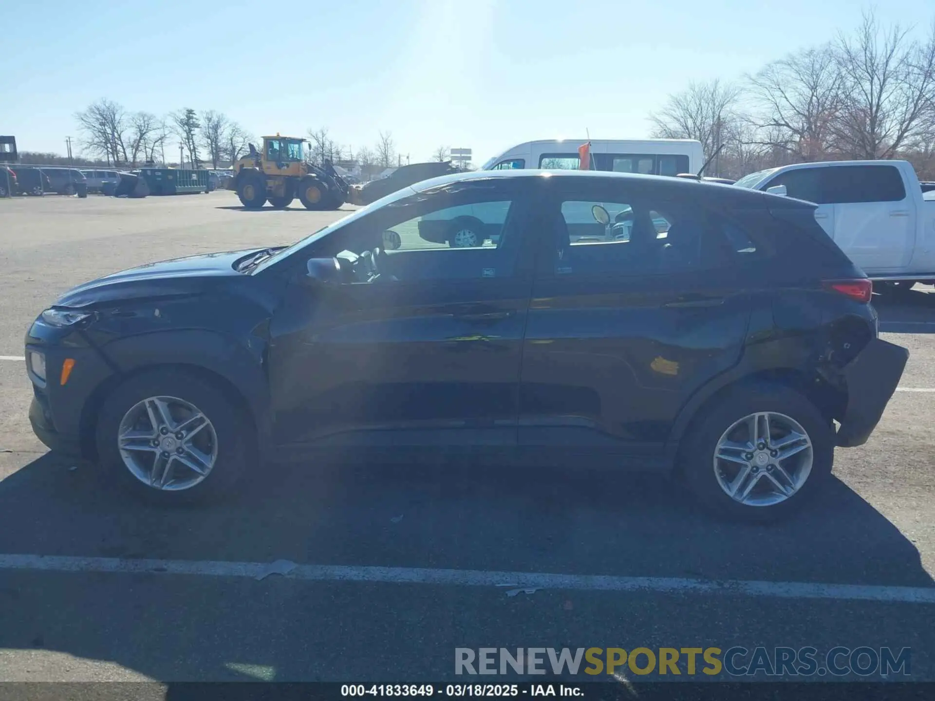 14 Photograph of a damaged car KM8K1CAA7LU488743 HYUNDAI KONA 2020