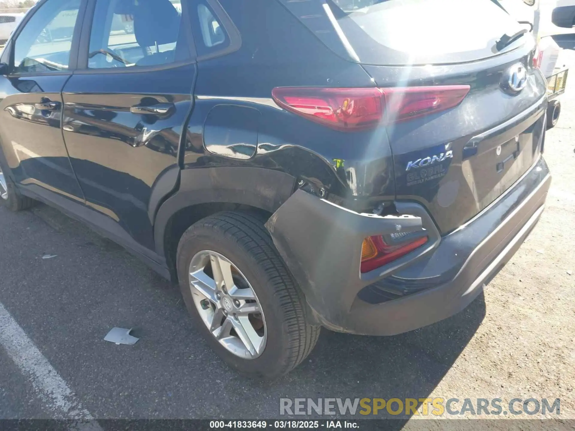 6 Photograph of a damaged car KM8K1CAA7LU488743 HYUNDAI KONA 2020